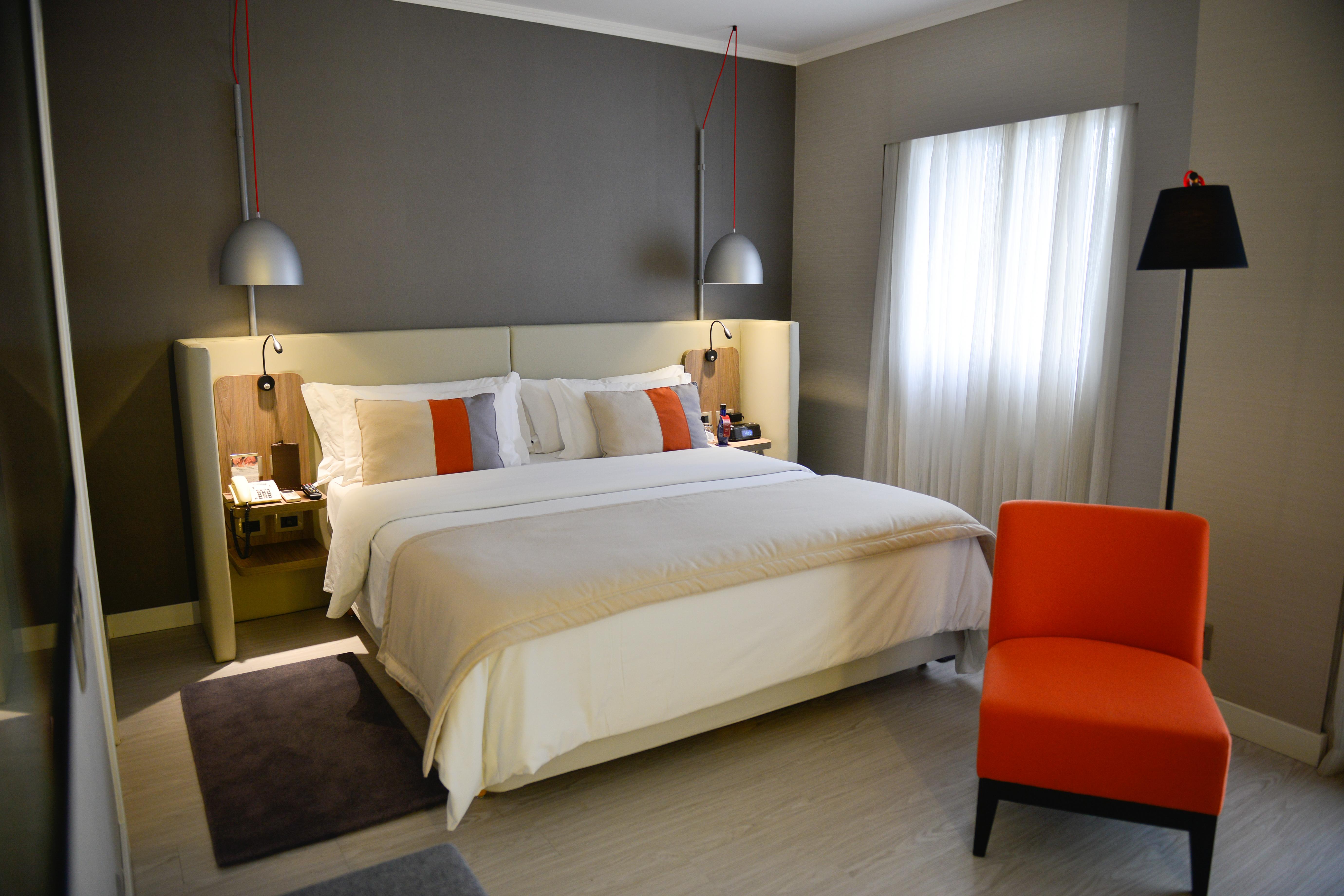 Hotel Clarion Faria Lima São Paulo Exterior foto A bedroom at the hotel